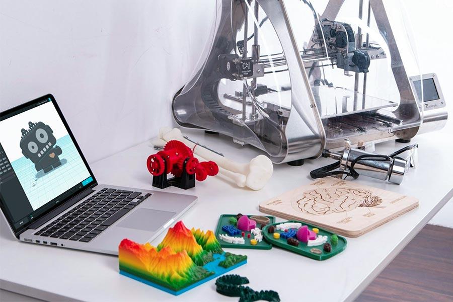 Disrupting Traditional Manufacturing: A Deep Dive into How 3D Printing Works