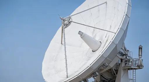 Satellite communication terminal components
