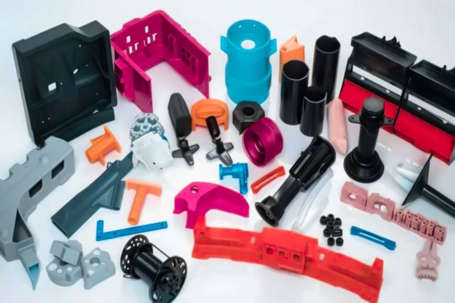 P20 対 H13 鋼: 耐久性のあるプラスチック部品の射出成形の秘密!